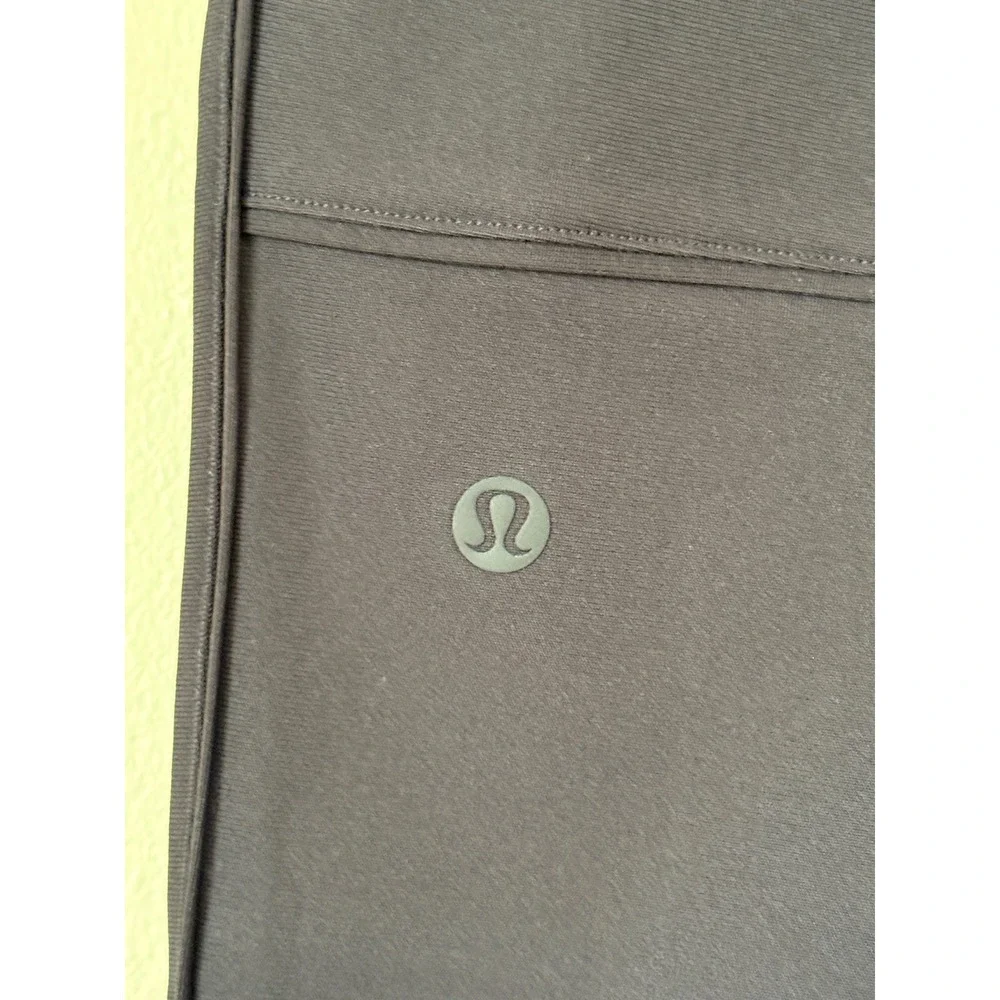 Lululemon Womens Essential Pleated Tapered Trousers Size 4 High Rise Athleisure